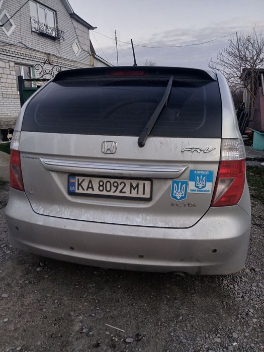 Продам Хонда FR-V