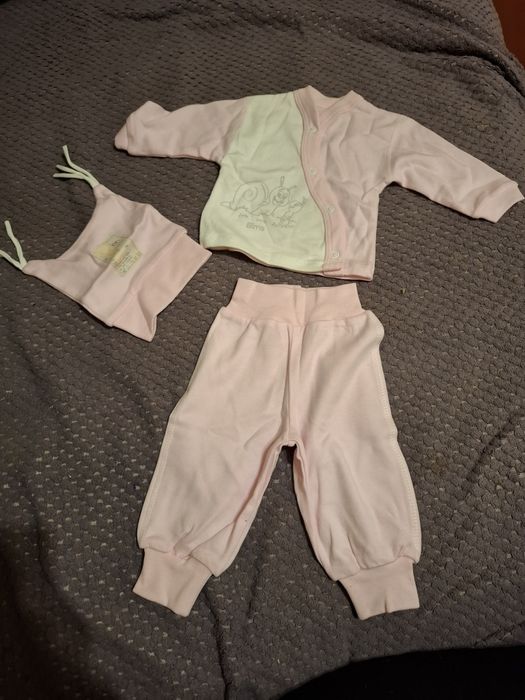 Костюмчик на дівчинку до року