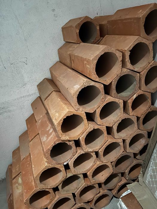 Blocos em barro para garrafeira