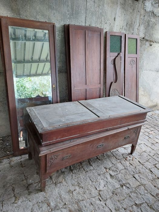 Lote mobília antiga sala jantar e quarto