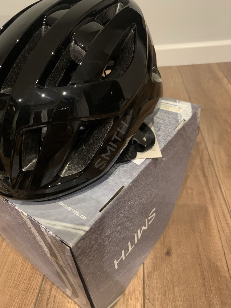 Czarny kask rowerowy SMITH Signal Mips 55-59