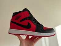 Buty Air Jordan 1 Mid Reverse Bred r. 46