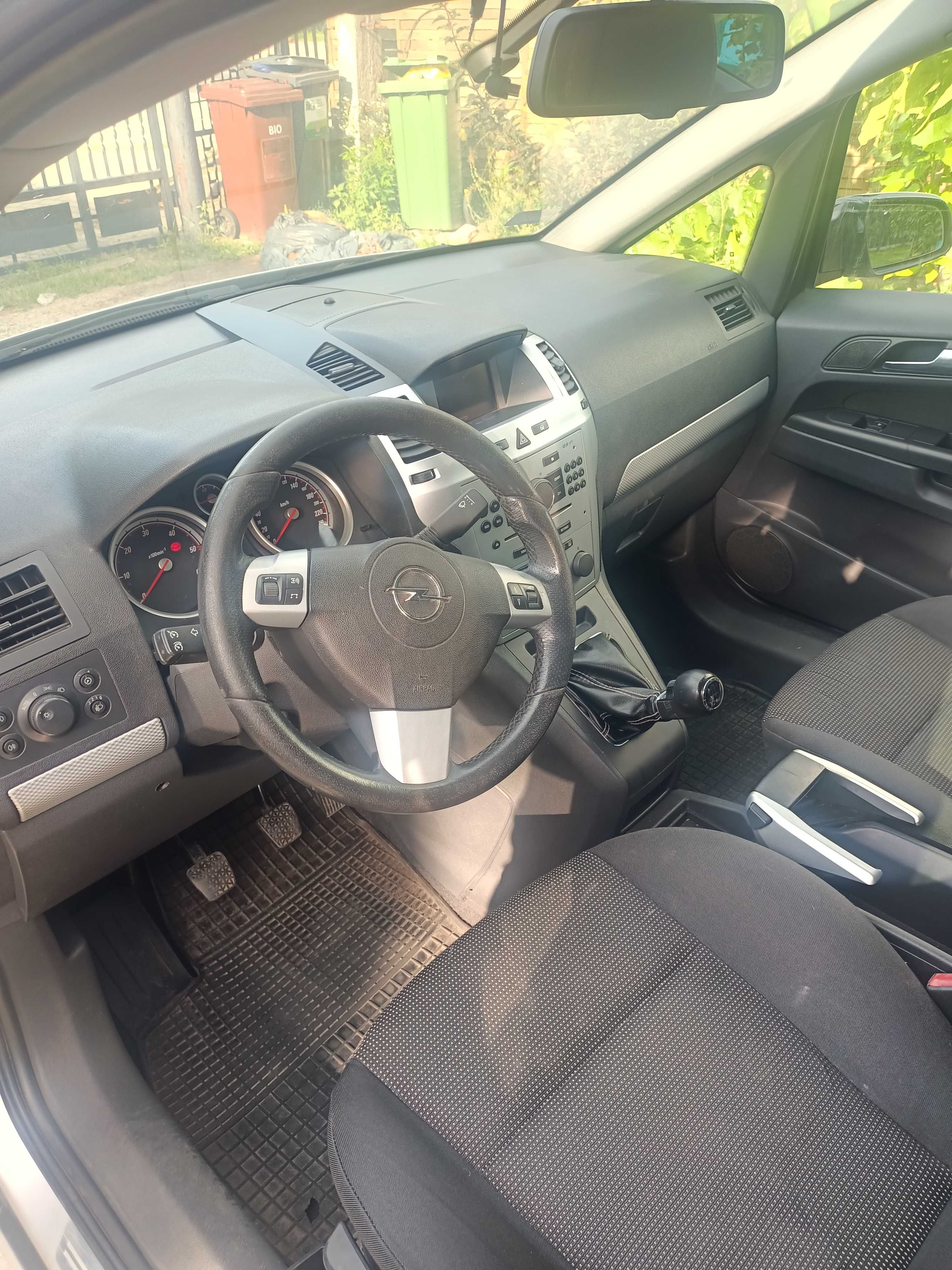 Opel Zafira 1,7 diesel 2008