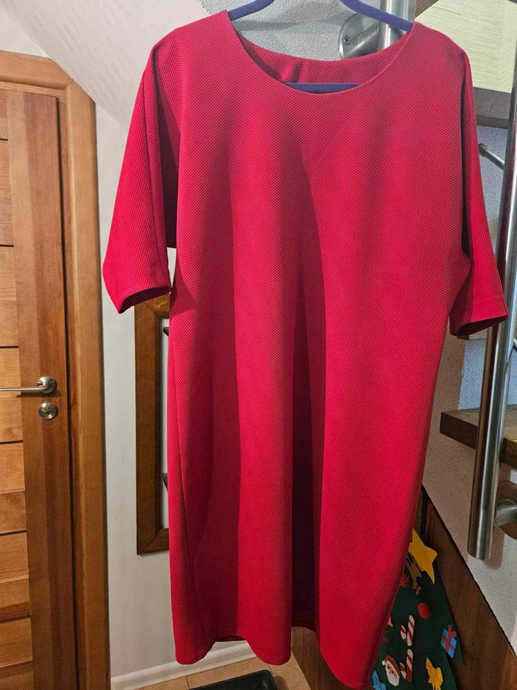 Sukienka czerwona bordowa burgundowa Spektra studio 44