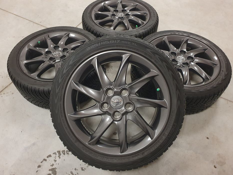 Koła zimowe 7,4mm TOYOTA 17cali, 5x114,3 Auris Prius AVENSIS COROLLA