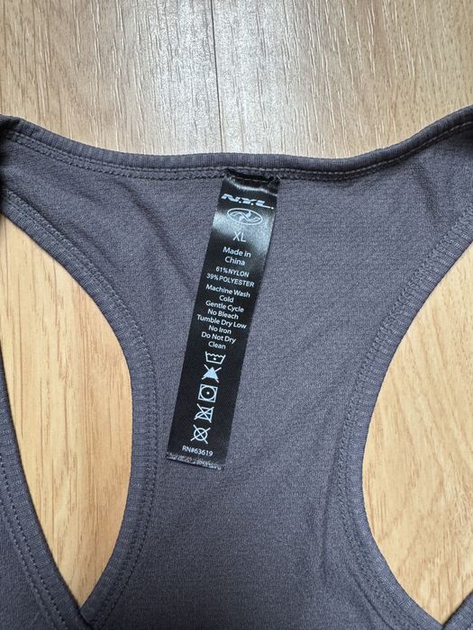 Koszulka damska sportowa