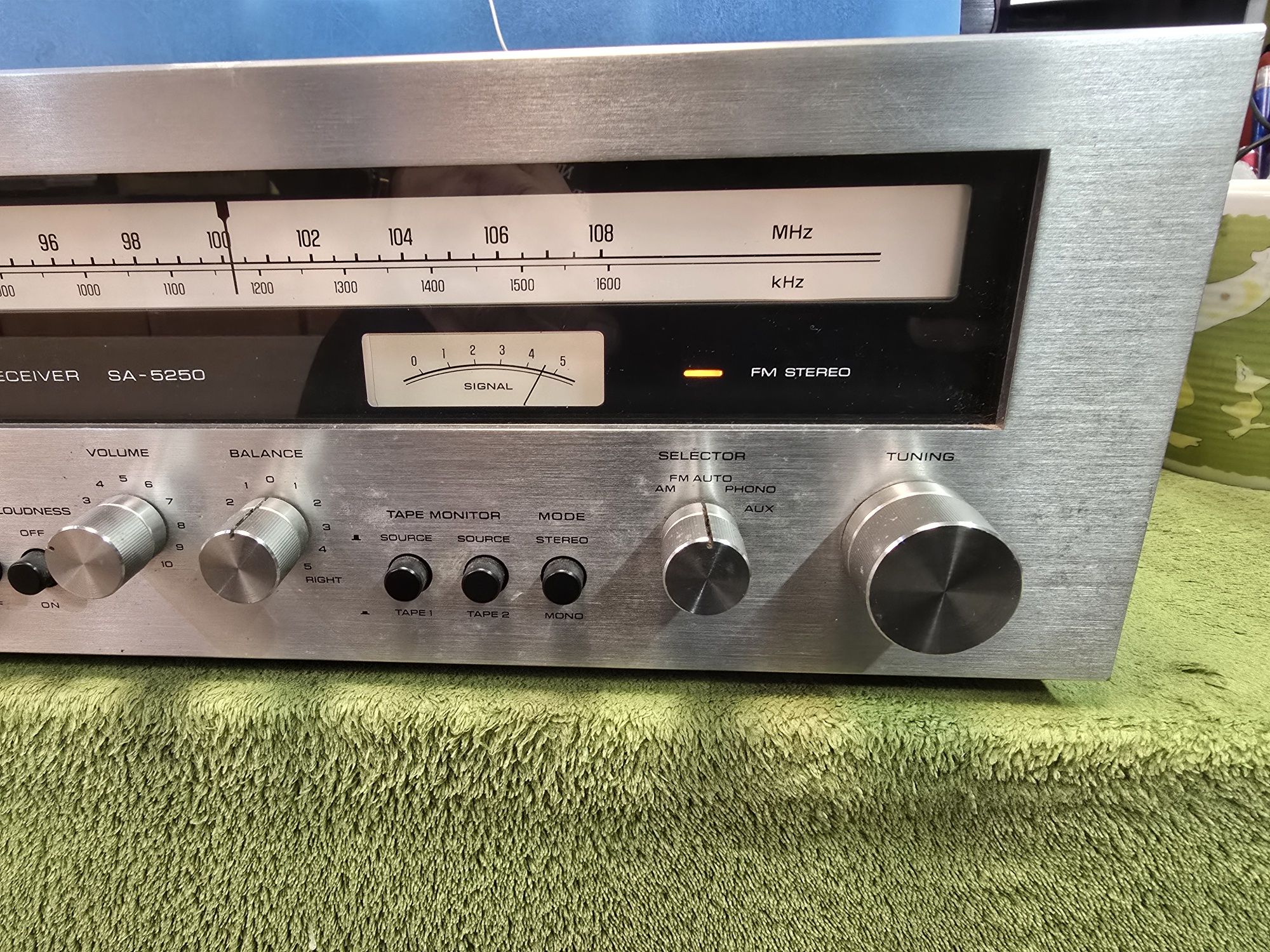 TECHNICS SA-5250 amplituner stereo 4.0 vintage.