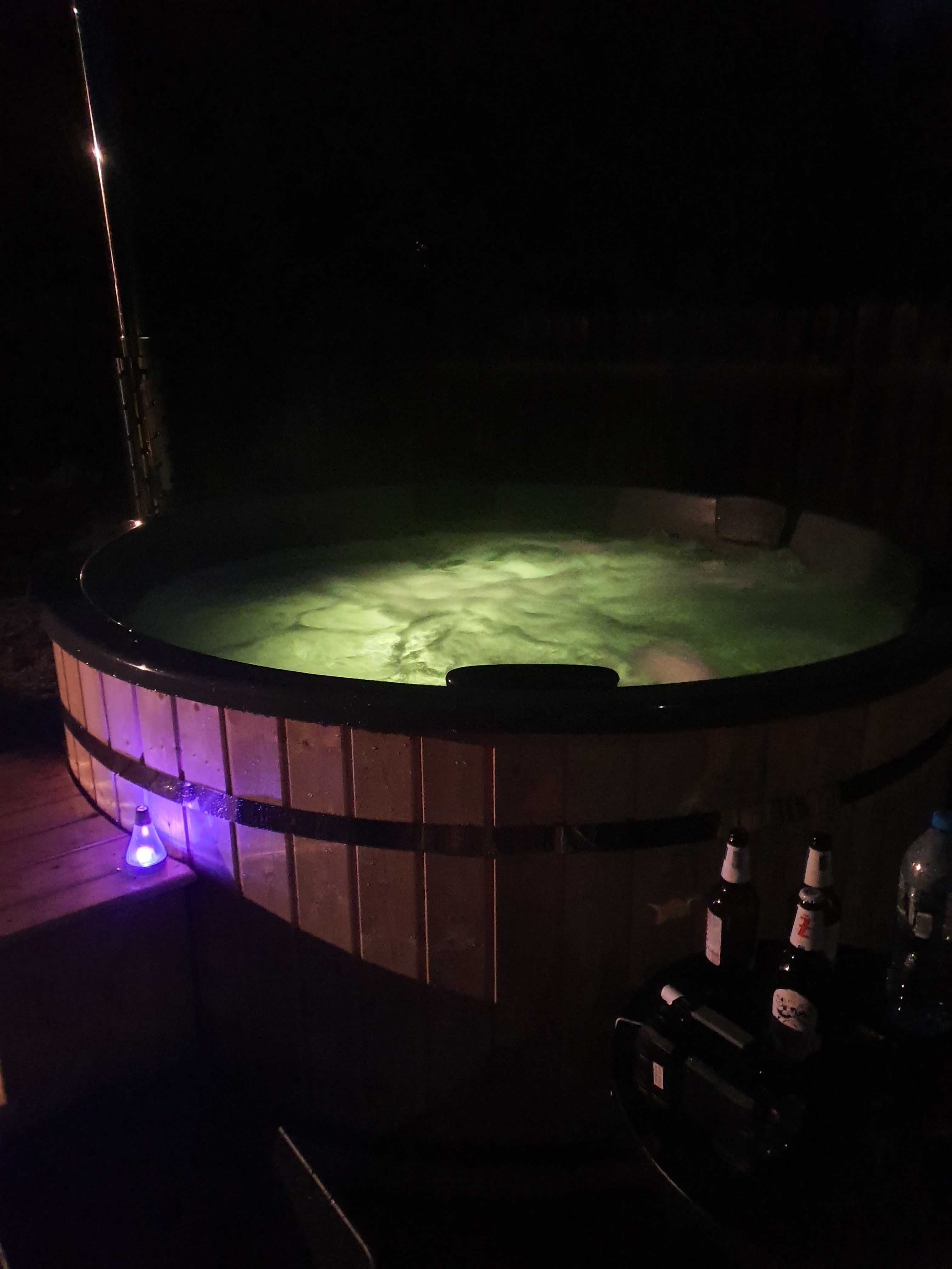 Villa NAD JEZIOREM z klimatyzacją  do 18 osób Mazury jacuzzi