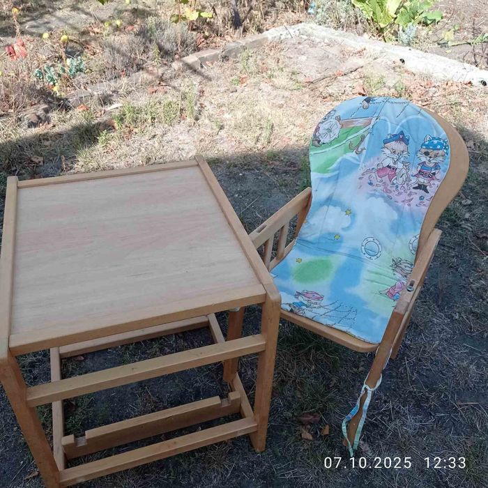 Продам детский стульчик для кормления