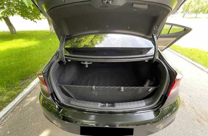 Hyundai Elantra 2020