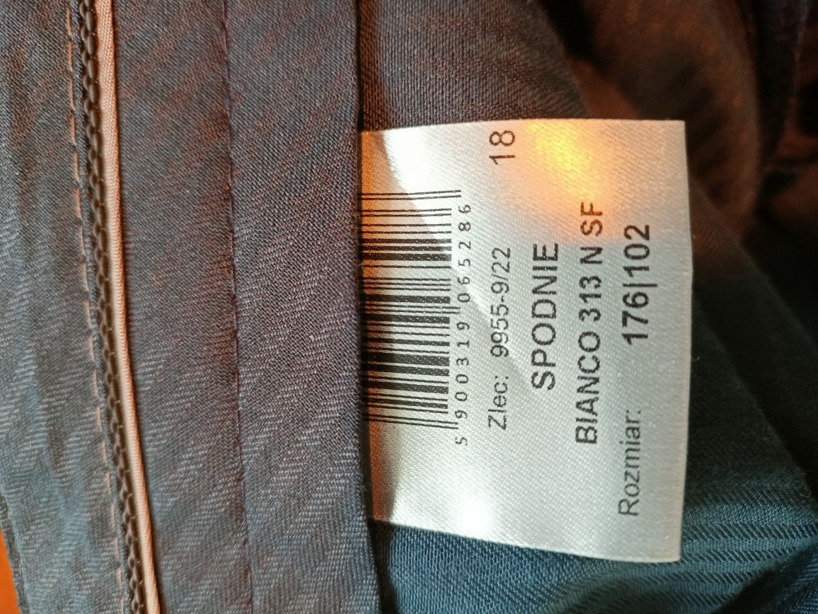 Garnitur Recman / Recman Suit