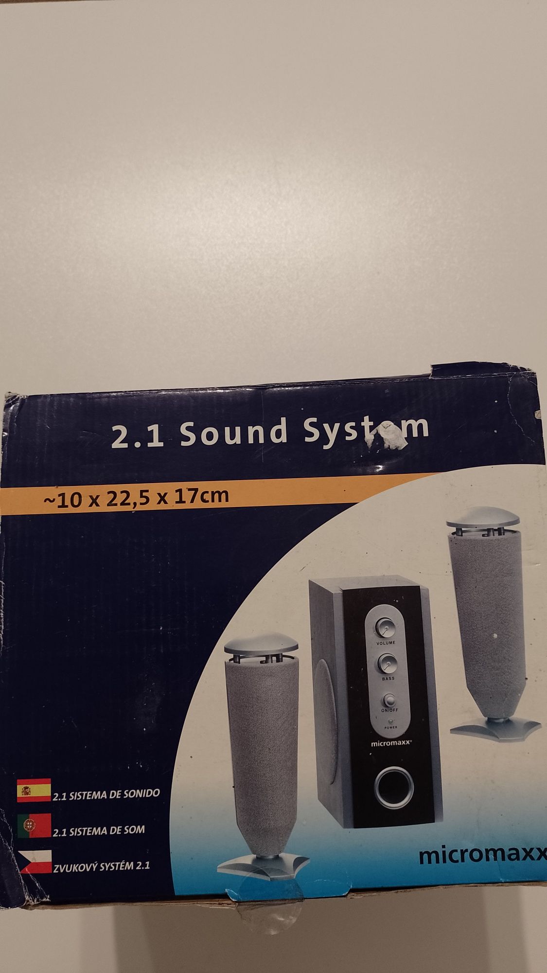 Głośniki ze  wzmacniaczem 2.1