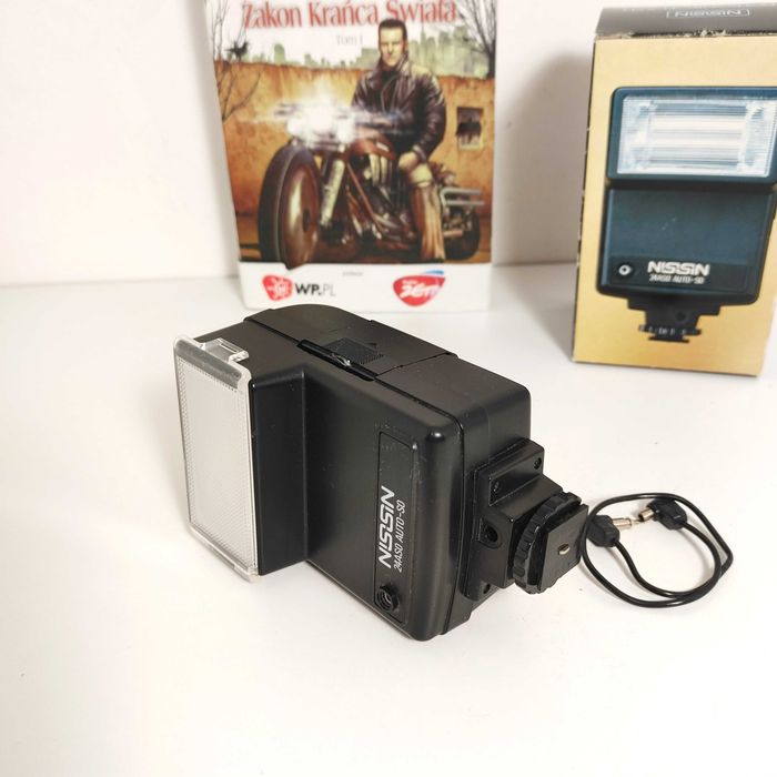Ładna lampa błyskowa do aparatów RETRO NISSIN 24ASO auto-SO  pudełko