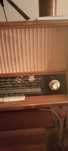 Rádio antigo  de funcionamento a válvulas.anos 50