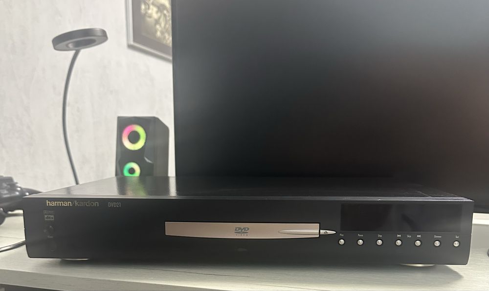 DVD проигрователь Harman/Kardon dvd 21