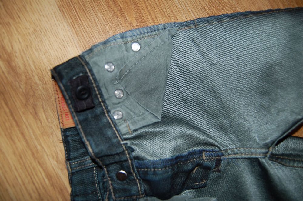 NOWE spodnie jeansowe dżinsowe Levi Strauss 514 2 lata
