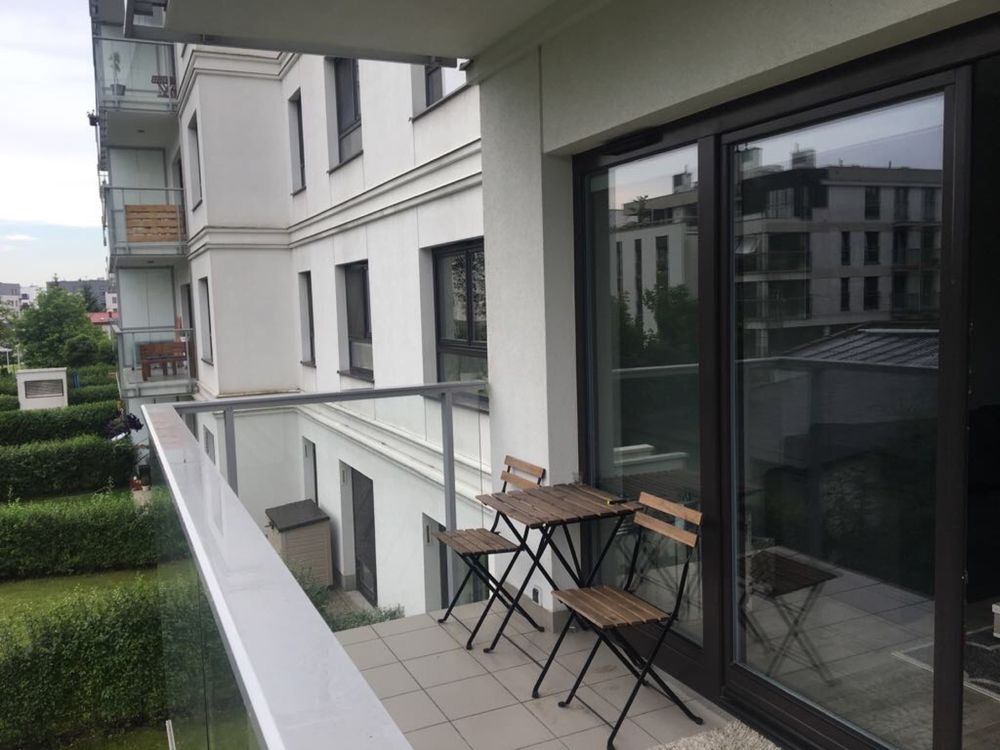 Apartament na Dolnym Mokotowie z garażem i komórką lokatorską