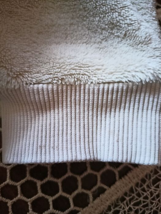 Ciepła bluza z misia rozm 128.