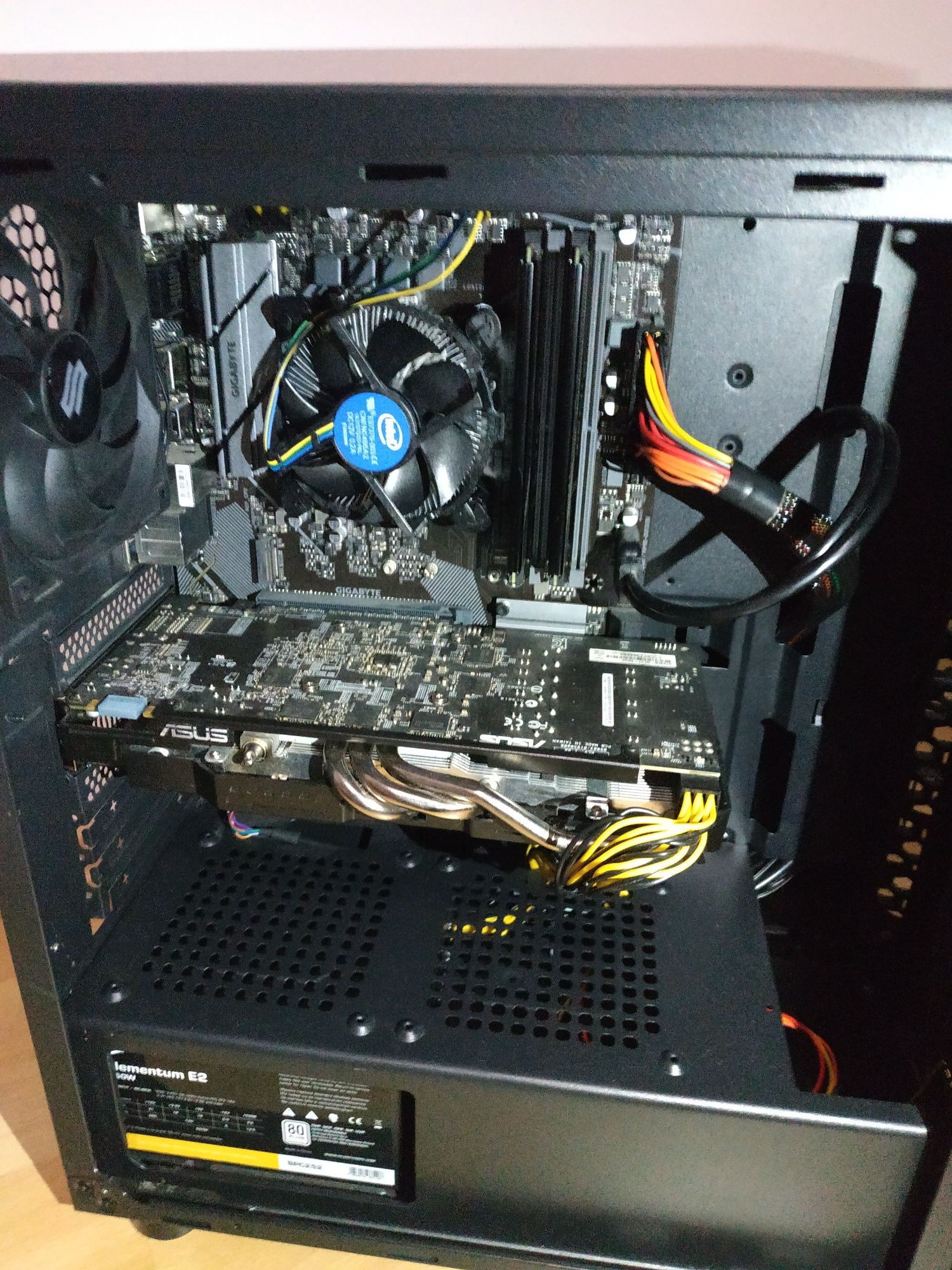 i3 10320/10100f B560 16GB RAM