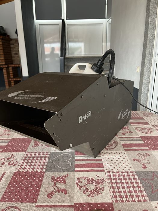 Maquina de Fumo Antari
