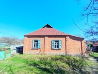 Житловий Будинок біля Загальноосвітньої Школи №35 Крутий Берег 15 сот.