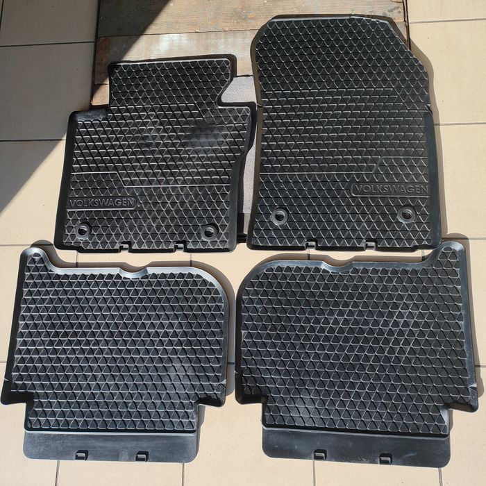 Dywaniki gumowe VW Touran oryginalne