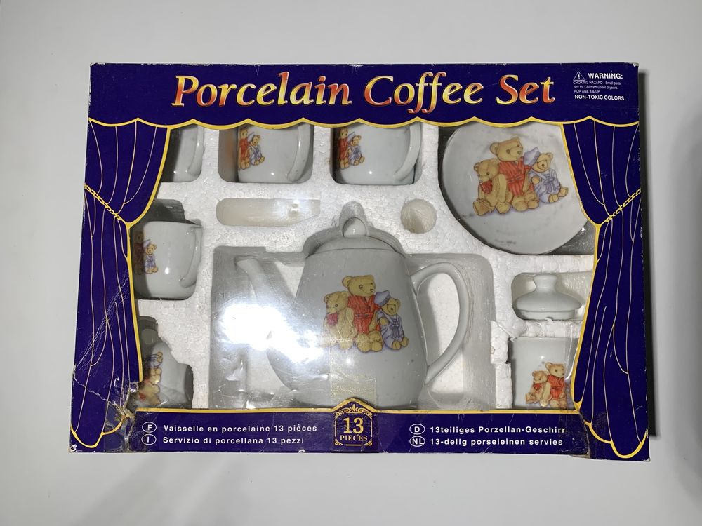 Conjunto de chá em porcelana