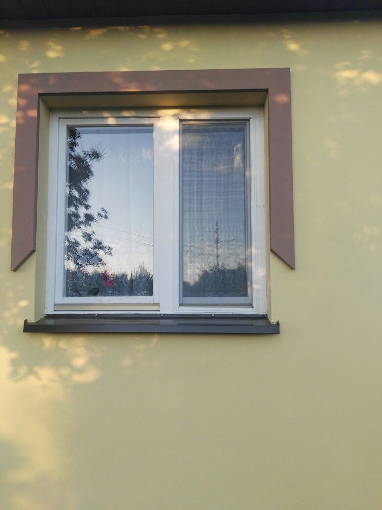 Okna drewniane dwuszybowe z demontażu 118x116. Już tylko jedno.