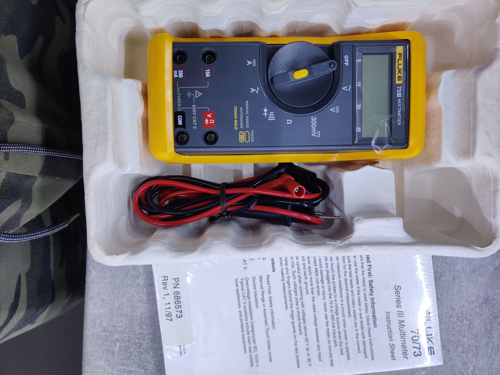 Профессиональный мультиметр Fluke 70/73