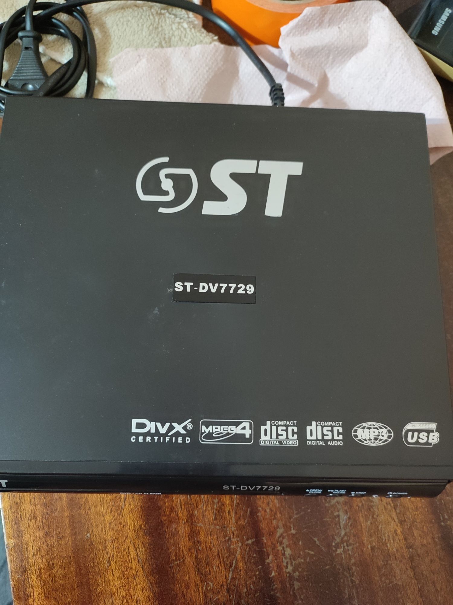 DVD player DV 7729