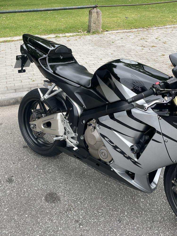 honda cbr 600 rr