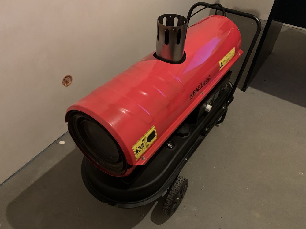 Nagrzewnica olejowa Diesel Kraft&Dele 40kW - odprowadzenie spalin