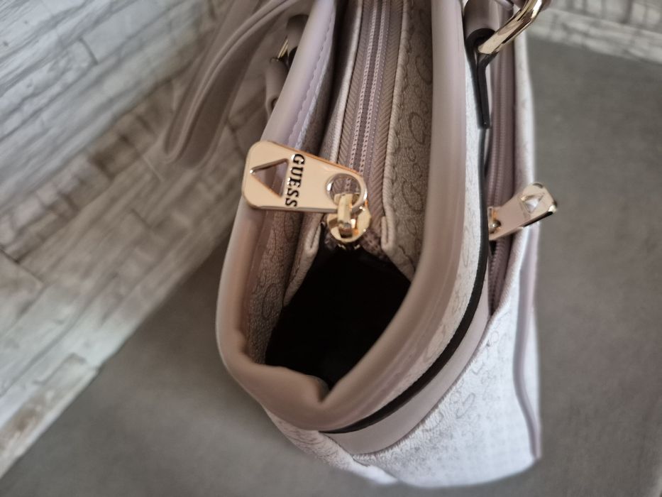 Torebka Damska Guess Alysa Travel Blush