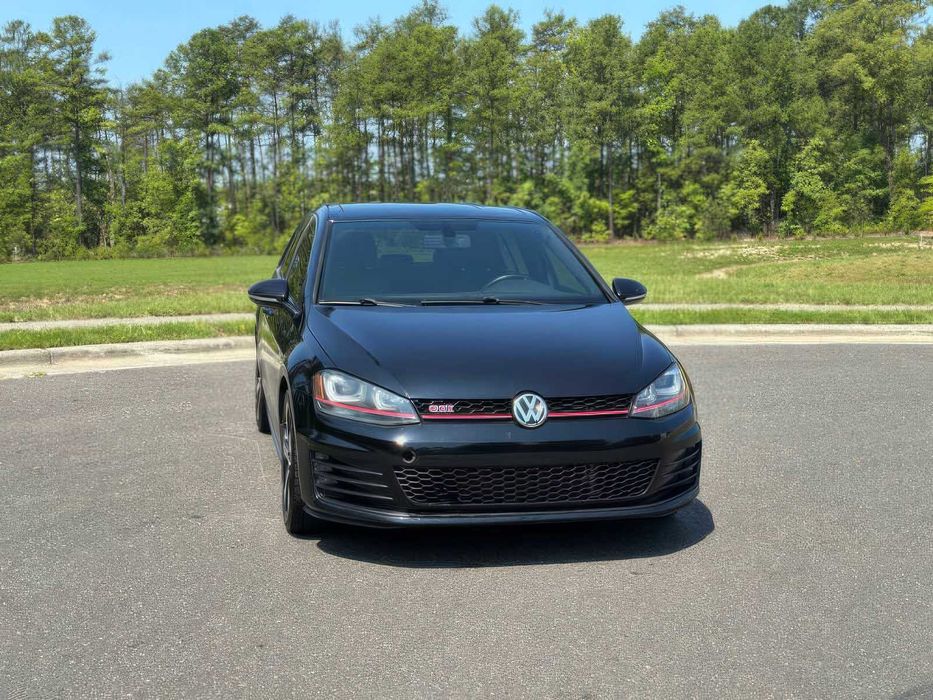Volkswagen Golf GTI S      2016