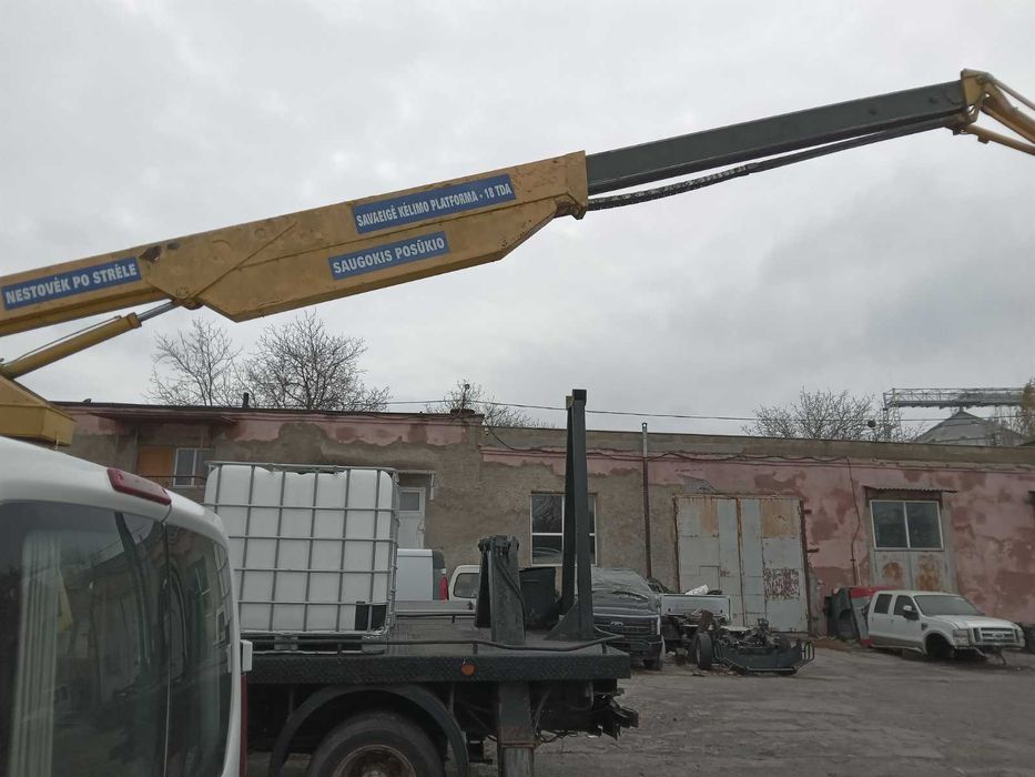 продам автовышку 18 метров