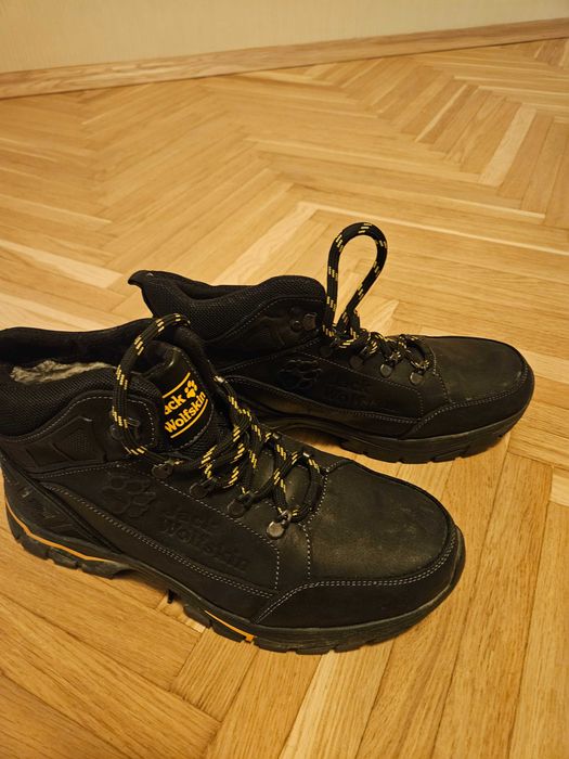 Ботинки р.44 зимові
