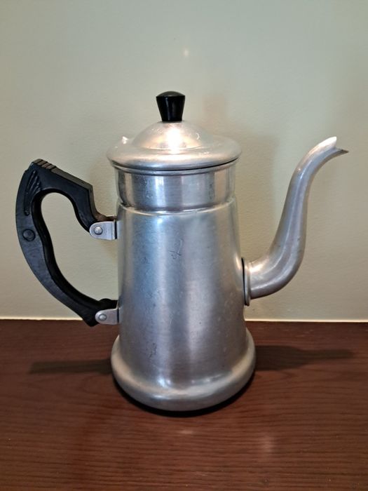 Чайник ( кавник) 2 літри