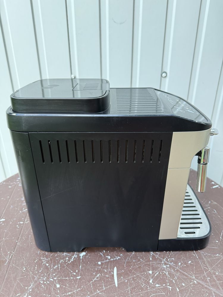 Ekspres De'Longhi Magnifica Evo ECAM290.21.B