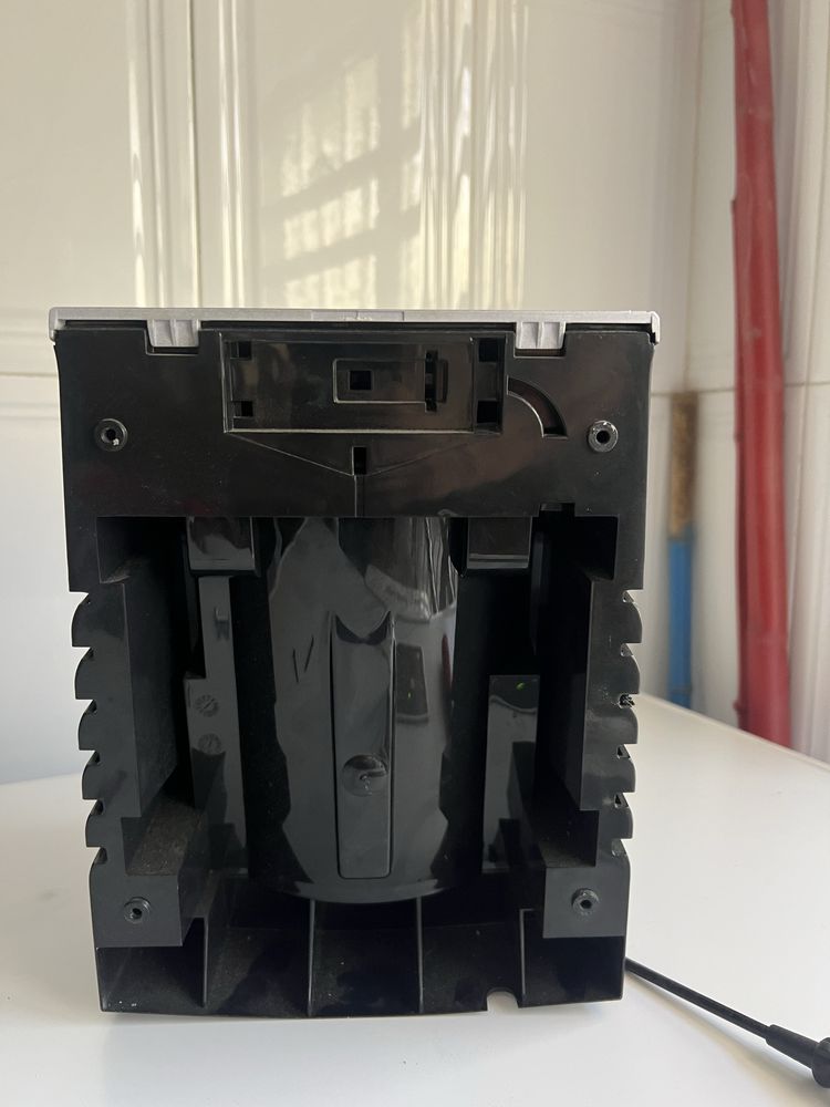 Vendo 2 secadores de maos JVD
