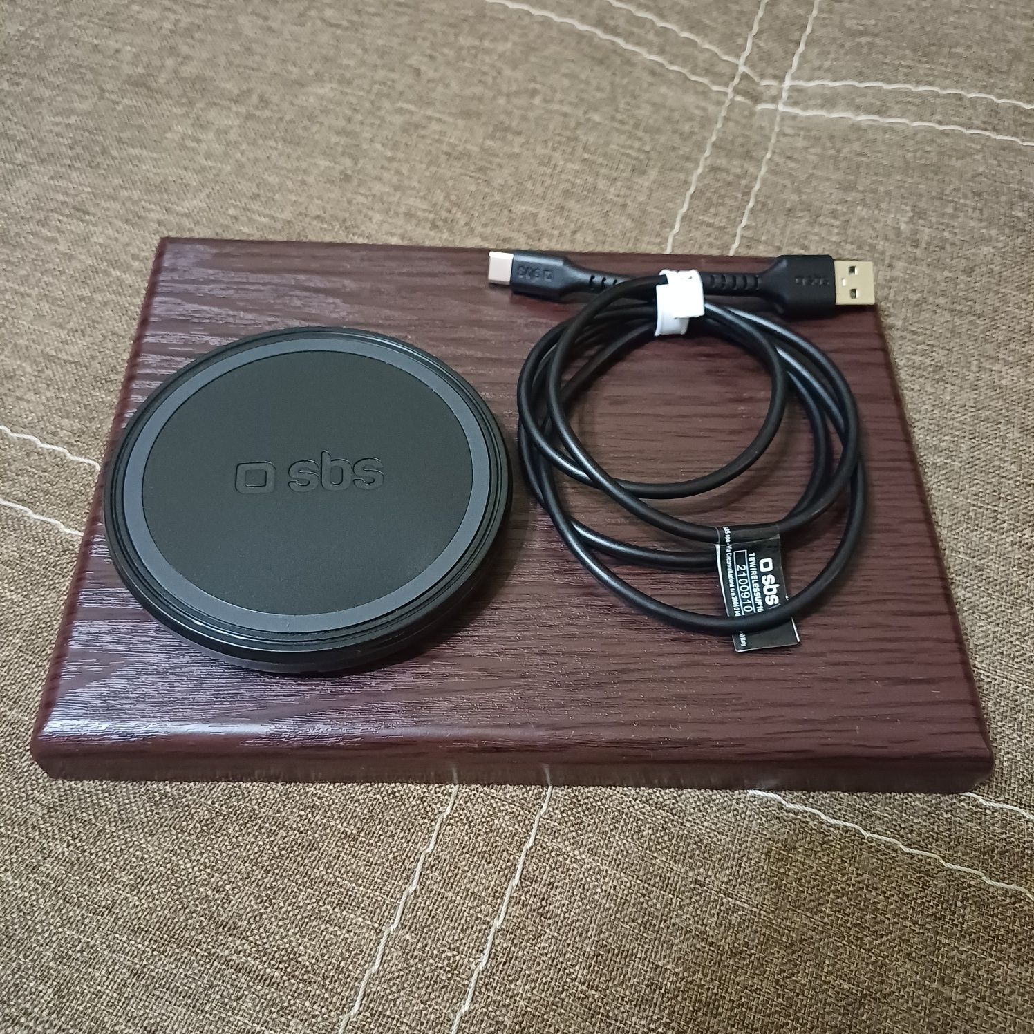 Беспроводная зарядка SBS 10W