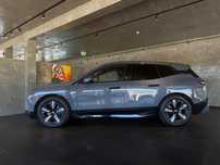 BMW iX xDrive 40 Pack Desportivo