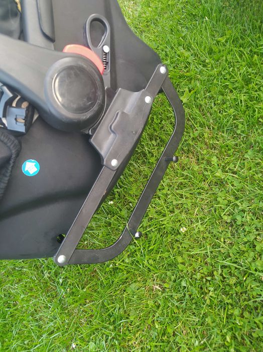 Fotelik nosidełko łupina bexa