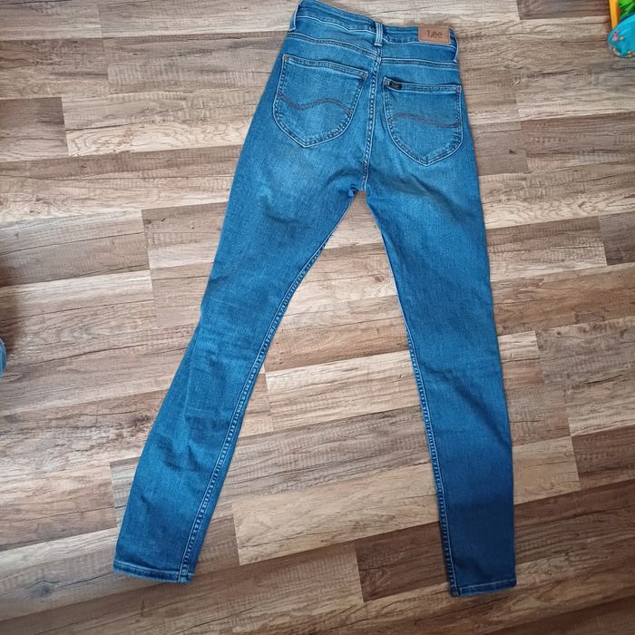Spodnie lee r 34 , XS