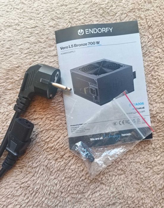 Zasilacz Endorfy Vero L5 700W 80 Plus Bronze — sprawny zasilacz