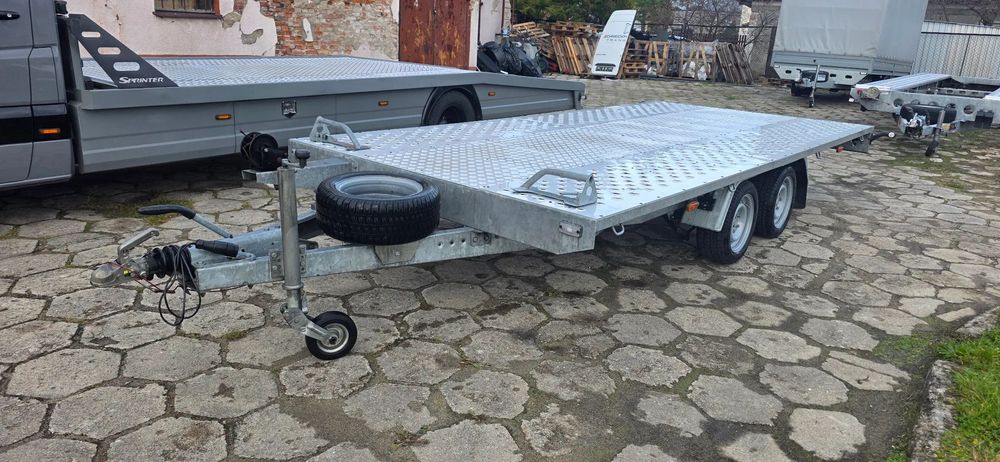 Boro  4.5m 2.7t dmc jak nowa