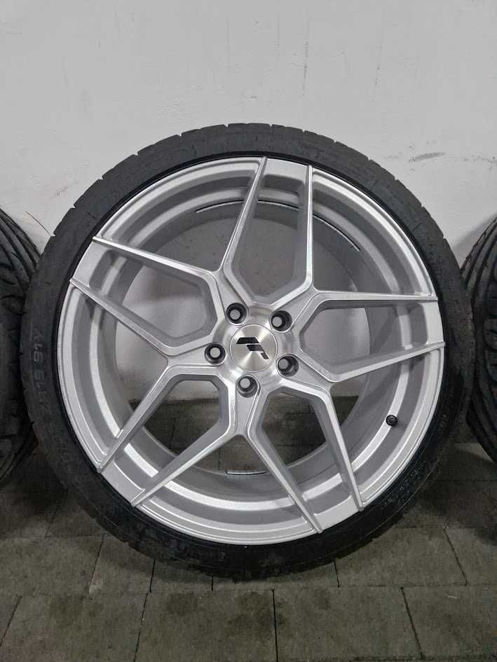 Felgi Japan Racing JR34 8.5x19" 5x112 ET40 z oponami letnimi