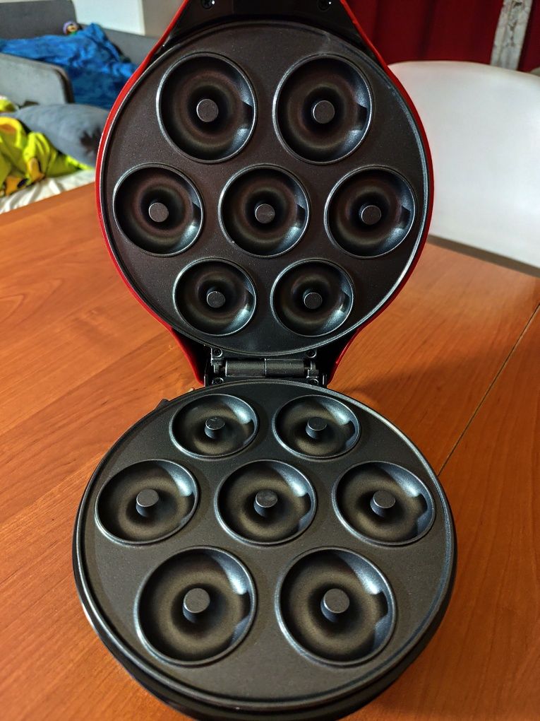 Opiekacz do oponek