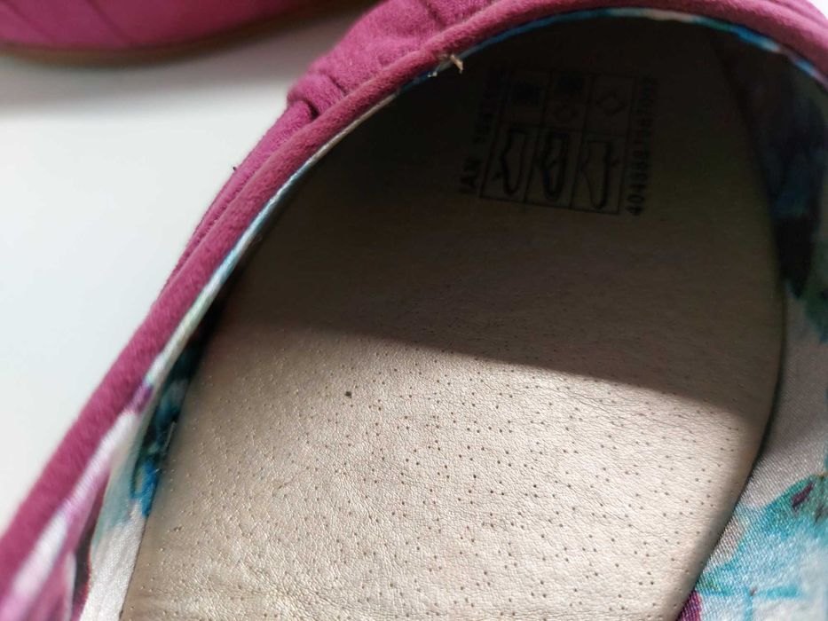 Sapatos novos em camurça senhora