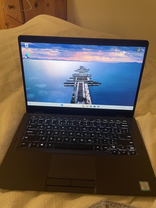 Dell latitude 5300 dotykowy