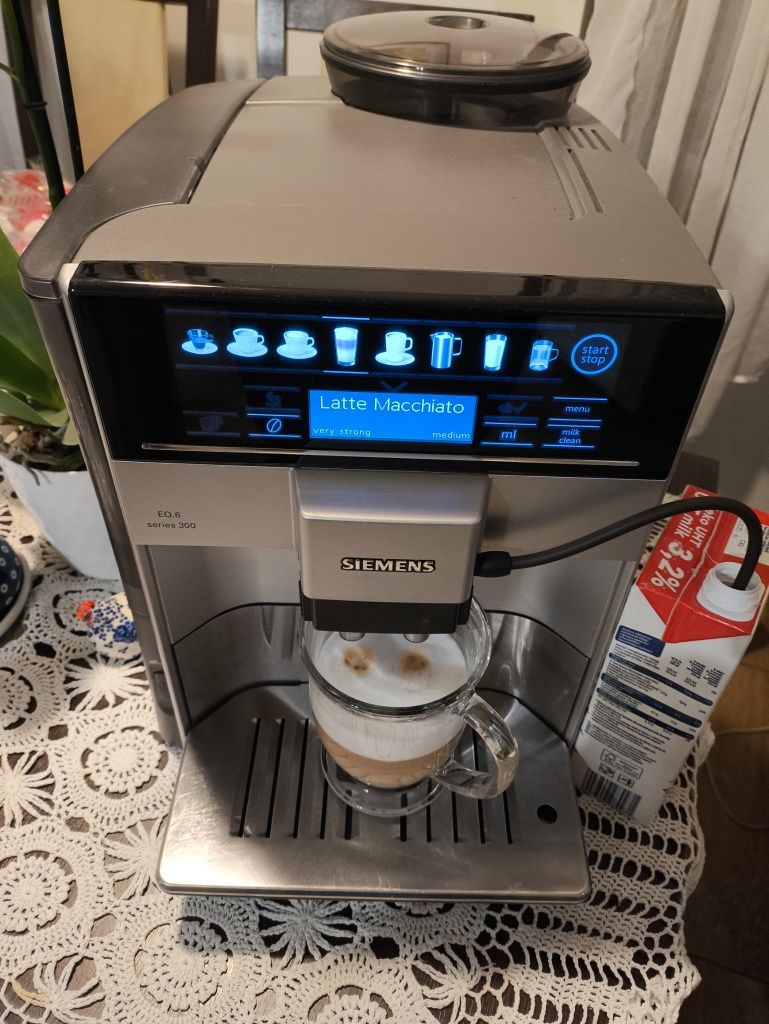 Ekspres do kawy Siemens Eq6 seria 300